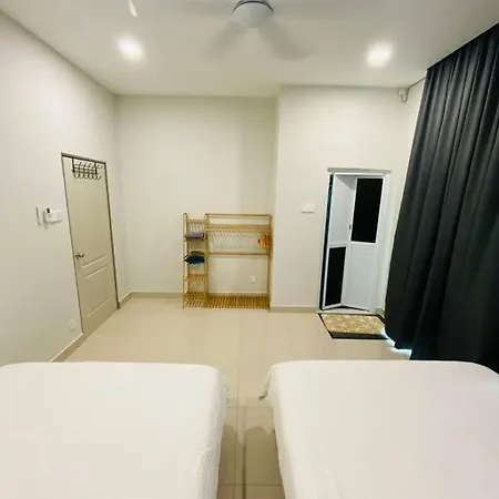 Aidan Home 2 With Private Pool Double Storey House Near Beach Kuala Terengganu Exterior photo